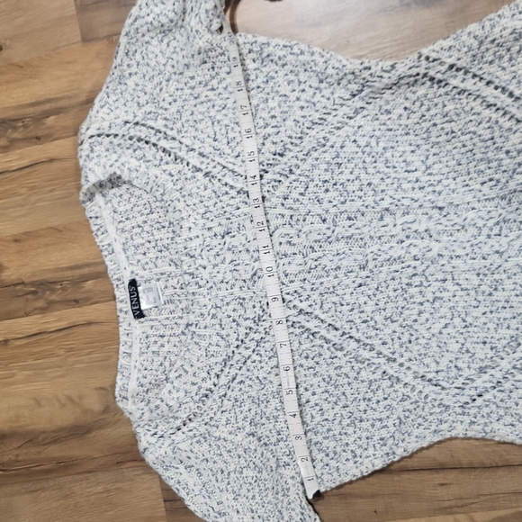 VENUS Blue White Boat Neck Open Weave Sweater - Picture 6 of 12